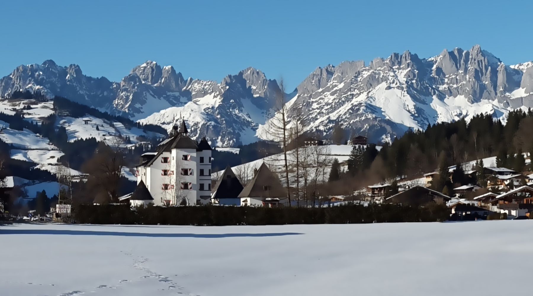 Blick auf den Wilden Kaiser.jpg